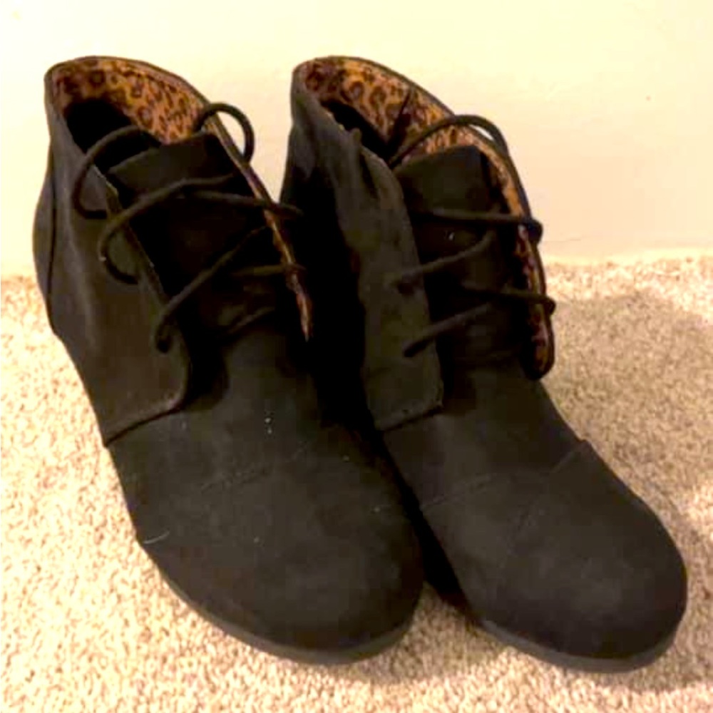 Women’s Black Booties